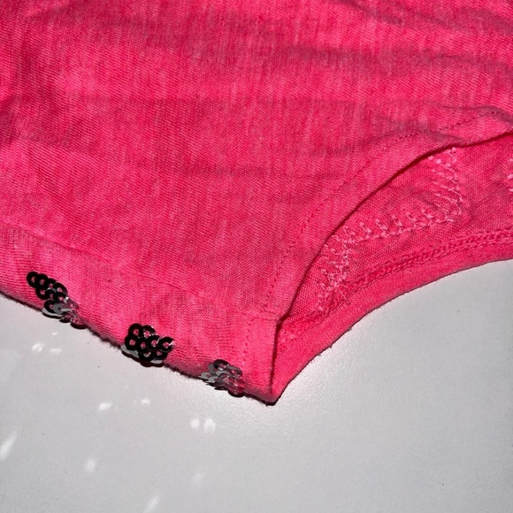 NWOT VICTORIA’S SECRET PINK SEQUIN CHEVRON TANK TOP SUMMER BEACHY SPARKLE TRENDY - Picture 7 of 7